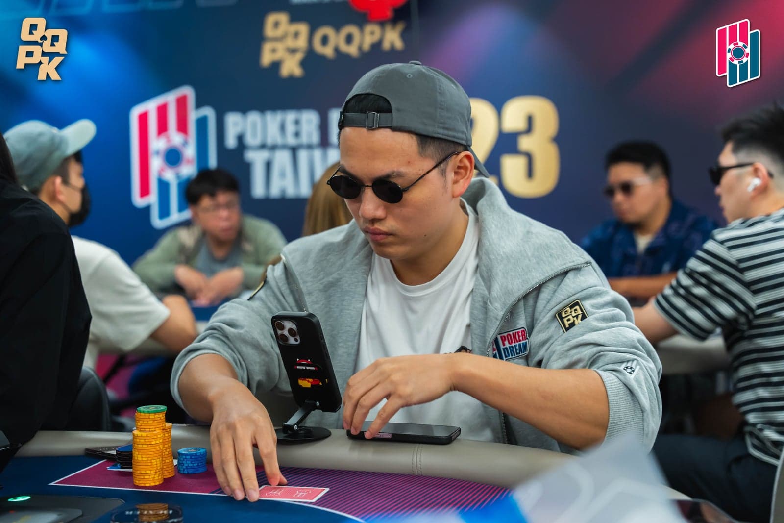 #35 Main Event (TWD 25M GTD) Day 2
